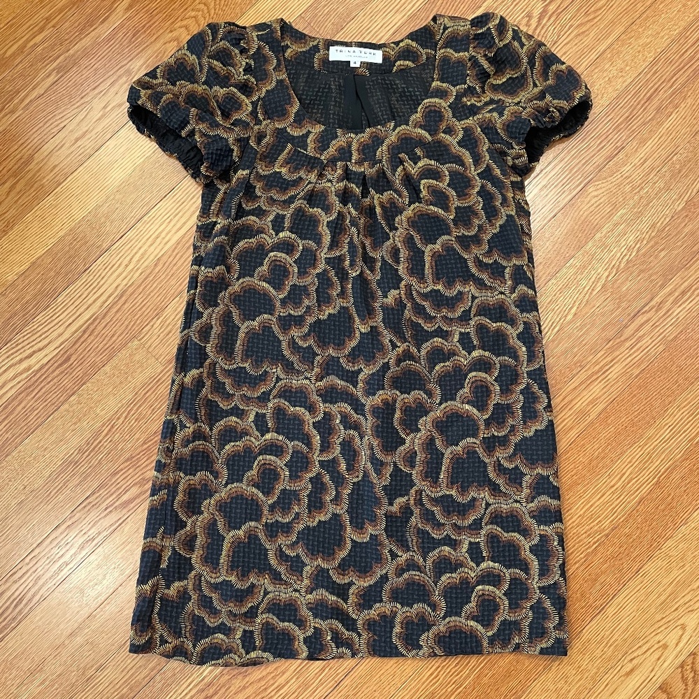 Trina Turk Cap Sleeve 100% Silk Dress